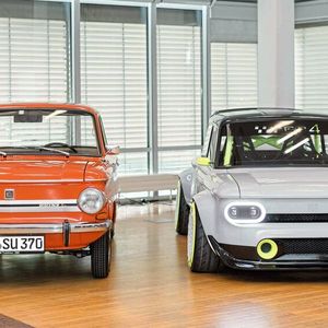 Den Prinz baute die NSU Motorenwerke AG in verschiedenen Varianten von 1958 bis 1973. Er verfügte über einen Zweizylinder-Paralleltwin-Motor im Heck. Als Prinz 1000 gab es ihn ab 1963 auch mit vier Zylindern. Der luftgekühlte Reihenvierer besaß eine oben liegende Nockenwelle und leistete zwischen 40 und 70 PS.(Bild:  Audi AG)