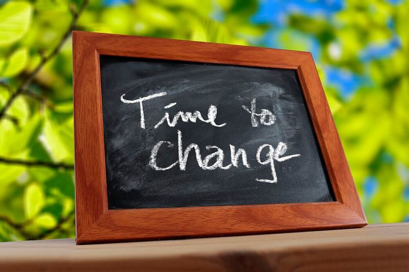 Eine neue Ifaa-Broschüre zeigt, wie Nachhaltigkeit mit kleinen Stellschrauben im Unternehmen verbessert werden kann und gibt praktische Tipps.(Bild:  frei lizenziert /  Pixabay)