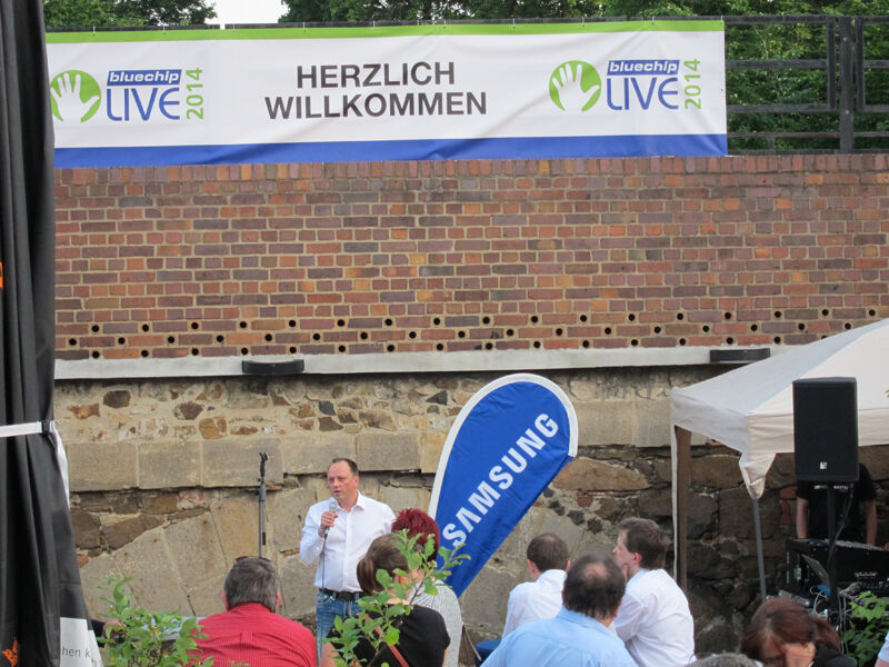 In der Moritzbastei eröffnete bluechip-Geschäftsführer Sven Buchheim die Party.  (Bild: IT-BUSINESS)