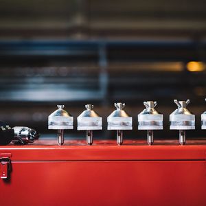 Das sind die für die T-Drill T-65 SS existierenden Aushalsköpfe.