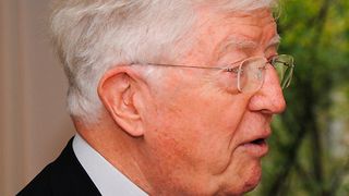 ZDK-Ehrenpräsident Robert Rademacher verdeutlichte, dass ein Büro in Brüssel notwendig ist, weil dort mehrheitlich die politischen Entscheidungen fallen. (Foto: Baeuchle)