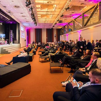 Die 3. Automotive Masterminds-Konferenz steht unter dem Motto „Von der Krise zum Wettbewerbsvorteil: Das neue Spielbuch der Automobilindustrie“. Sie findet am 5. und 6. Mai im ECC Berlin und online statt. (Bild: Anne Großmann Fotografie)