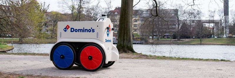 Seit April kann man sich in Berlin-Charlottenburg von der Pizza-Kette Domino's auch per Roboter beliefern lassen. Doch wie weit und selbstständig sind die autonomen Lieferrobots allgemein wirklich? Seit April kann man sich in Berlin-Charlottenburg von der Pizza-Kette Domino's auch per Roboter beliefern lassen. Doch wie weit und selbstständig sind die autonomen Lieferrobots allgemein wirklich?