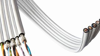 Die modularen Spezialkabel Lamifieex sollen selbst bei extrem kleinen Biegeradien besonders langlebig sein. (E&E Kabeltechnik)