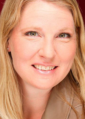 ... die operative Gesamtverantwortung zentraler Geschäftsbereiche an Jennifer Brekau abgibt. (Foto: Aral)