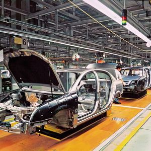 Platz 2: Auch Kohl Automotive musste Ende vergangenen Jahres einen Insolvenzantrag stellen und saniert sich seither im Schutzschirmverfahren. Das Unternehmen aus Eisenach verzeichnete zuletzt einen Umsatz von 100 Millionen Euro und beschäftigt rund 450 Mitarbeiter. (Symbolbild)(Bild:  Rainer - stock.adobe.com)