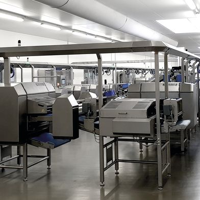 Vollautomatische Produktionsanlagen für Bäckereibetriebe sind das Spezialgebiet von AMF Bakery Systems.  (Bild: AMF Bakery Systems)