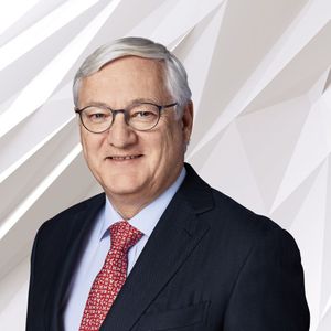 Peter Voser, Präsident des Verwaltungsrates, übernimmt mit sofortiger Wirkung zusätzlich die Position des Interims-CEO.
