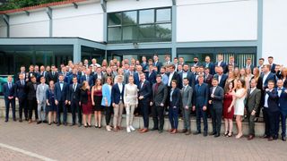 Der 58. Jahrgang der BFC lernte unter den besonderen Bedingungen der Corona-Pandemie und erhielt nun seine Urkunden.  (Bild: BFC)