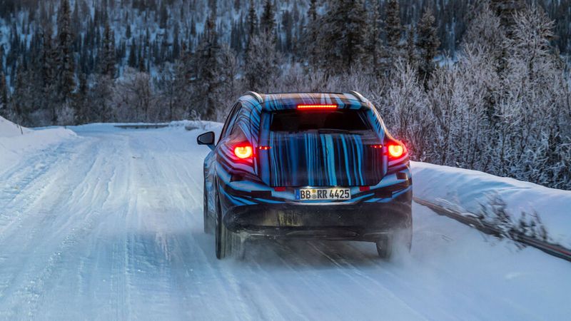 Ein Hauptthema bei der Wintererprobung des Strom-GLC: der thermische Komfort. (Bild: Mercedes-Benz)