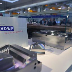 Engagement für die Branche – Grob, FCS Systems, Haimer, OSG und Tebis sind allesamt Mitglieder im Verband Deutscher Werkzeug- und Formenbauer (VDWF).(Bild:  Maschinenmarkt/rw)