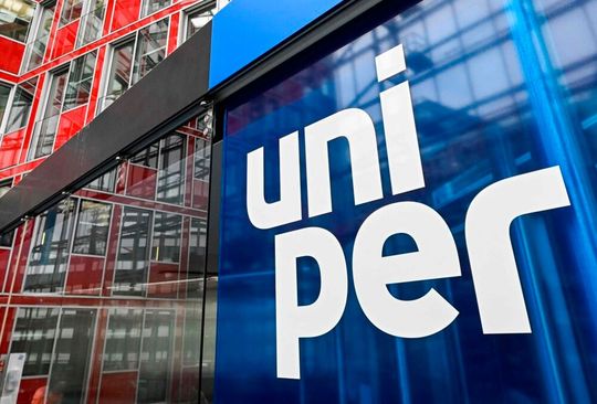 Als Russland infolge des Ukrainekrieges den Gashahn zudrehte, kam Uniper ins Schlingern. Der deutsche Staat rettete das Unternehmen mit sehr viel Geld. Nun zahlt Uniper wieder einen Teil zurück – und sogar etwas mehr als zuvor angekündigt ...(Bild:  Uniper)