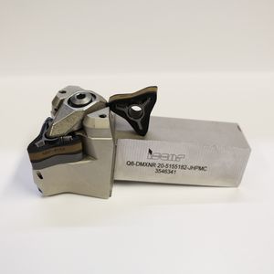 The robust clamping system of the Quickturn allows back and forth rotation without play at high feed rates.(Source:  Iscar)