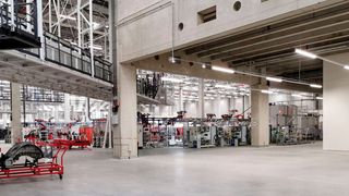 500.000 Autos sollen im neuen Tesla-Werk künftig jährlich vom Band laufen, die Batterieproduktion hat eine Kapazität von 50 GWh. (Otto)