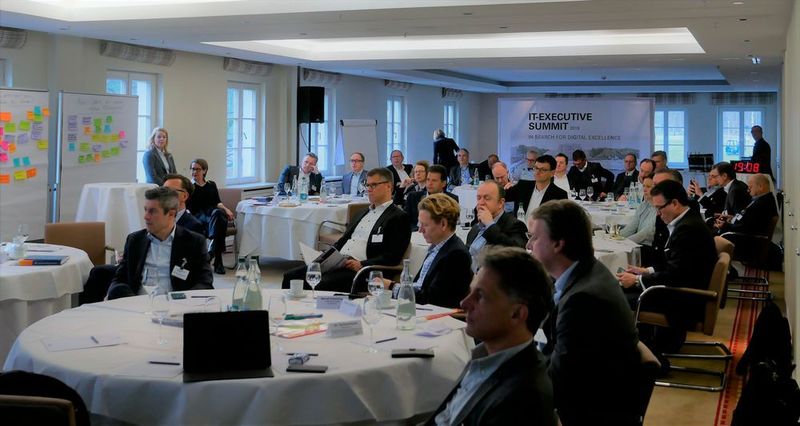 Der Freitag wurde mit den „Excellence Insights“ eröffnet.  (Vogel IT-Medien GmbH)