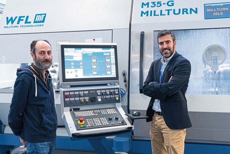 Programmer Jesús Medrano with Production Manager Iñigo Meseguer. (Image:WFL)