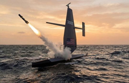 JAGM being shot from the JAGM Dual Launcher (JDL) off Saildrone’s Surveyor‑class USV.(Source:  Lockheed Martin)