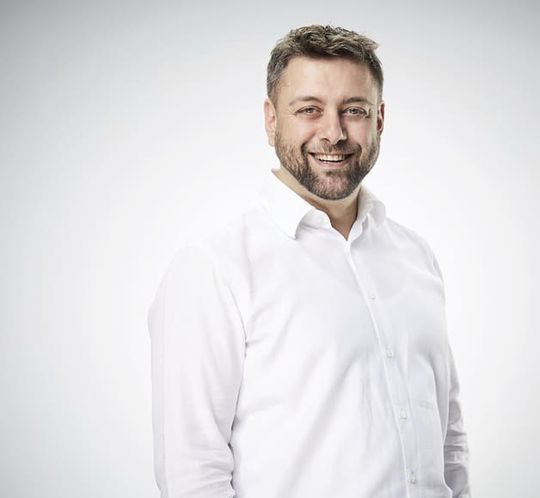 (Timur Kücük Bild: IAS GmbH)