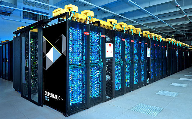 Angebunden: Der schnellste Supercomputer Deutschlands, der „SuperMUC-NG“ des Leibniz Rechenzentrums, belegt den begehrten Platz 13 auf der TOP500-Liste. 