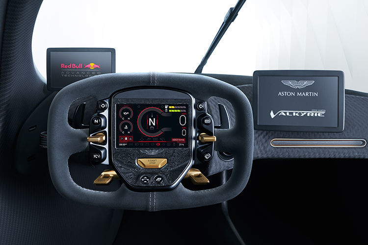  Ein Siebengang-Getriebe mit Schaltwippen überträgt die Kraft an die Hinterräder. (Aston Martin)