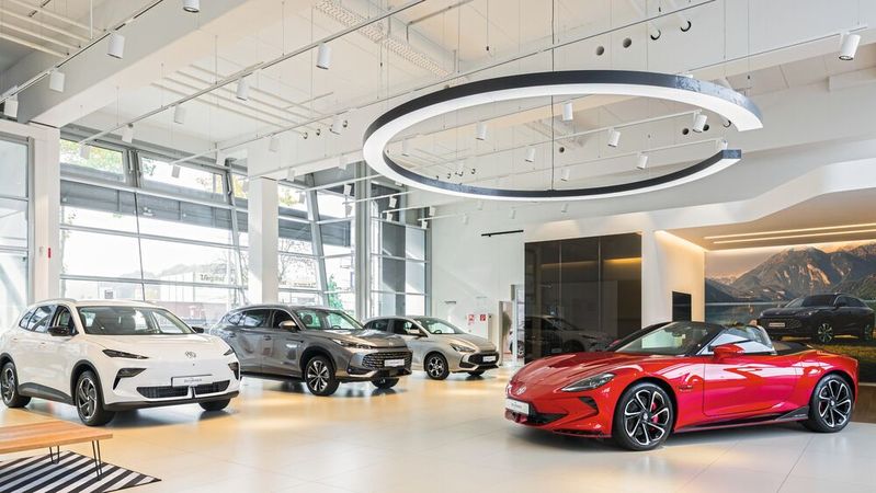 Am Standort Saarbrücken ist MG in den Showroom eingezogen.(Bild:  Stefan Veres / Scherer)