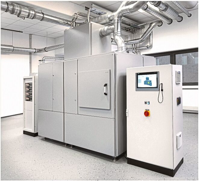 KM betreibt sein neues Finishingverfahren vollautomatisiert in eigens dafür entwickelten Anlagen in seiner Lasersinterfabrik im oberhessischen Biedenkopf. (FKM Sintertechnik)