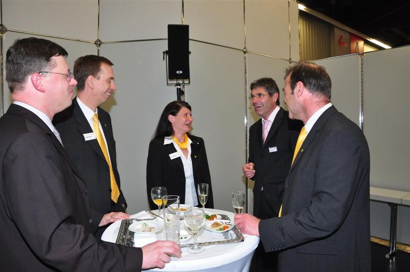 Weitere Impressionen von der Preisverleihung und dem anschließendem Get-together. (Archiv: Vogel Business Media)