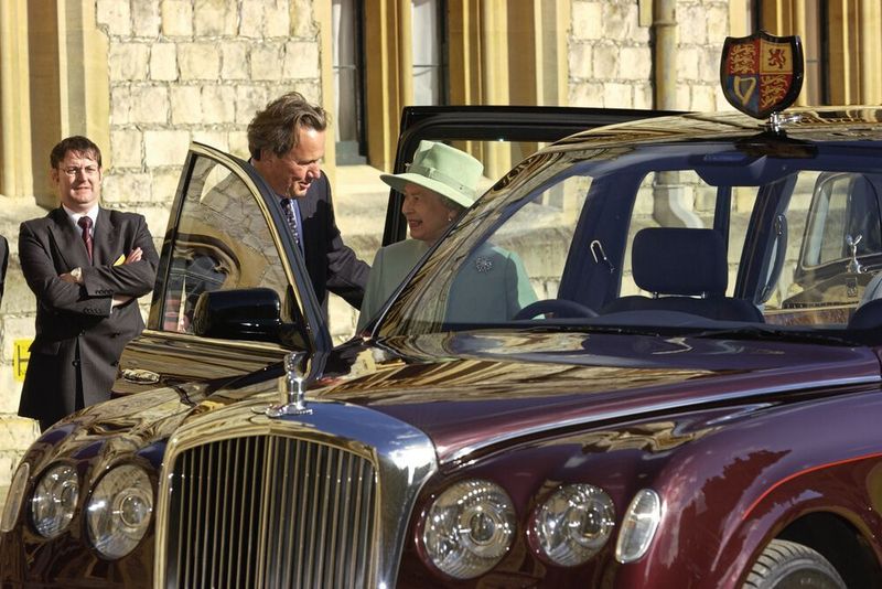 Auch die Queen fährt Bentley. (Bentley)
