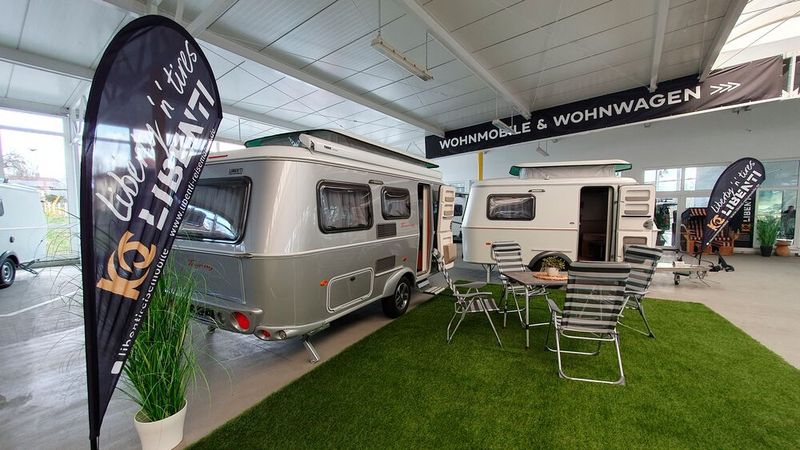 Libenti vertreibt Reisemobile und Wohnwagen von Hymer, Etrusco und Eriba als zusätzliches Vertriebs- und Serivice-Standbein. Bei den Kunden punktet es vor allem mit seiner intensiven Beratung. (Bild: Mauritz – VCG)