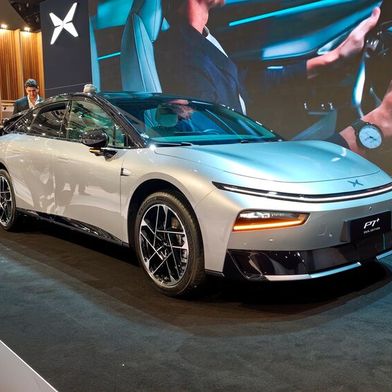 Der Xpeng P7+ bietet viel Platz für die Passagiere und kostet deutlich unter 50.000 Euro. (Bild: Wehner - VCG)