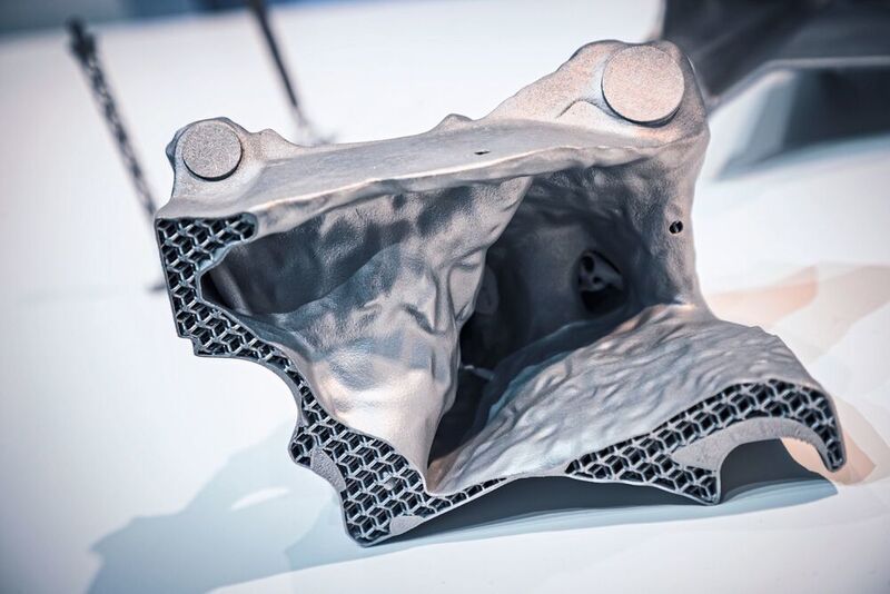 Eine 3D-gedruckte, topologieoptimierte Aggregatestütze mit zellularer Innenstruktur (Audi AG)