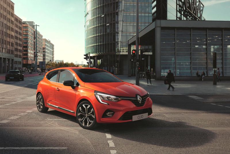 Am Zuschnitt ändert sich zunächst nichts. Der Clio ist ein Stadtauto. (Bild: Renault)