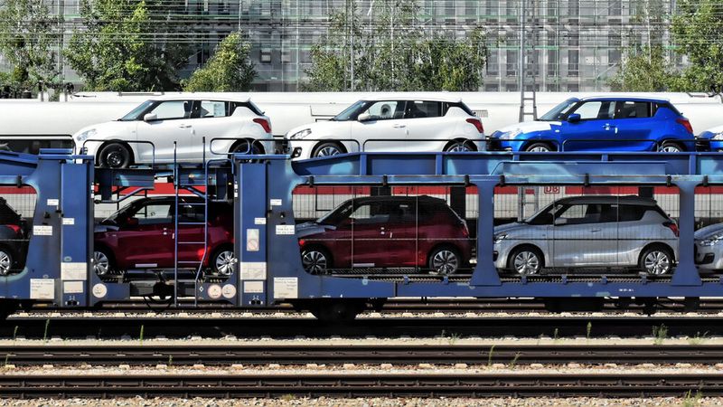 In Europa werden derzeit deutlich mehr Neuwagen ausgeliefert als vor einem Jahr.(Bild:  gemeinfrei /  Pixabay)