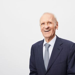 Die Busch Group trauert um ihren Mitbegründer und Miteigentümer Dr.-Ing. Karl Busch. (Bild:  Busch Vacuum Solutions)