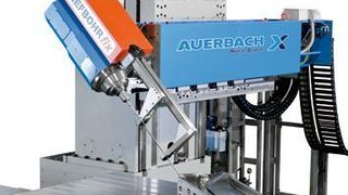 Bild 1: HSC-Fräsmaschine von Auerbach mit angedockter Tiefbohreinheit. Bild: Auerbach (Archiv: Vogel Business Media)