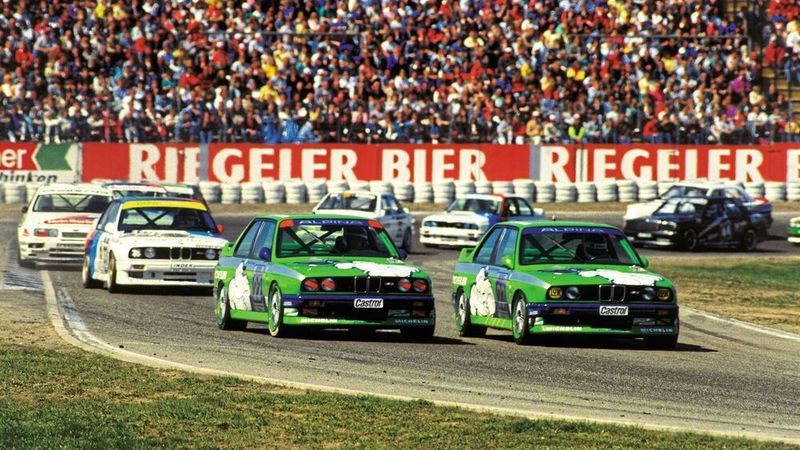 Die DTM in Hockenheim, 24. April 1988: Die beiden Alpina BMW M3 E30 mit Peter Oberndorfer und Christian Danner waren in beiden Läufen immer wieder in der Spitzengruppe zu sehen. Am Ende stand Danner als Doppelsieger auf dem Podium und Oberndorfer freute sich nach Platz fünf und zwei beim nächsten Rennen am Nürburgring über Zwischenrang zwei in der Meisterschaft.  (Alpina)