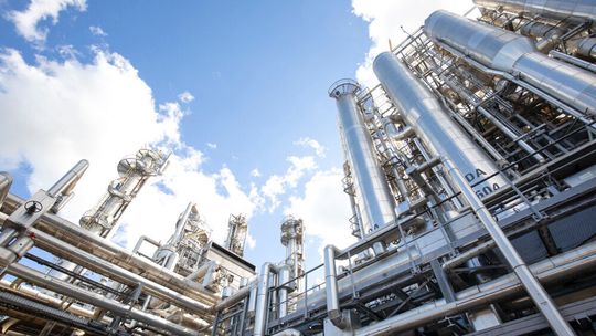 In Brunsbüttel investiert Sasol 60 Millionen Euro in zusätzliche Katalysatorträger-Kapazitäten im Geschäftsbereich Advanced Materials.  (Bild:  Sasol Germany)