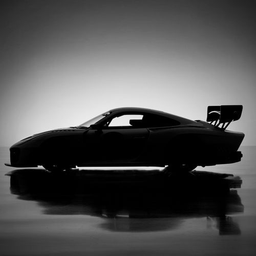 Zum 70. Porsche-Jubiläum legen die Zuffenhausener den 935 neu auf.(Bild:  Porsche)