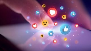 Social-Media-Seiten von Regierungen werden aufgrund schwacher Datenschutzvorkehrungen der Anbieter kritisch betrachtet (© ra2 studio – stock.adobe.com)