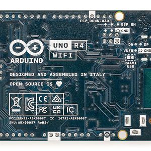 Arduino UNO R4 WiFi: Das ESP32-S3-Modul sorgt für drahtlose Kommunikation und einer 8x12-LED-Matrixanzeige. (Bild:  Arduino)