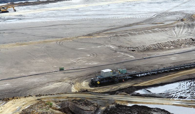 In gear unit operation thermal capacity determines what climatic conditions including temperature fluctuations a gear unit can still be operated in.  (© Siemens)