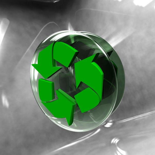 Wie viel Verpackungsmüll wird wertstofflich recycelt?  Papiersammlung, Altglascontainer, Gelbe Tonne – in Deutschland wird Müll nicht bloß getrennt, sondern auch recycelt. Wie viel Verpackungsmüll tatsächlich eine werkstoffliche Wiederverwertung erlebt, zeigt der diesjährige Bericht des Umweltbundesamtes zu „Aufkommen und Verwertung von Verpackungsabfällen in Deutschland im Jahr 2016“.  Ebenfalls interessant:  Moleküle, die sich selbst zersetzen könnten eine neue Strategie sein, um dem Abfall aus Einwegverpackungen Herr zu werden. (Bild: Pixabay/rafaelzajczewski)