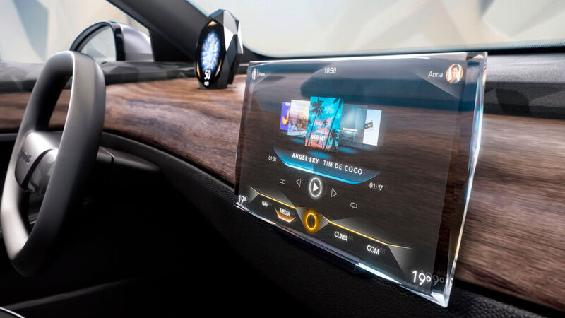 Das MicroLED-Display von Continental und Svarovski, eine Premium-Anwendung für Automotive. In der Consumer-Elektronik setzt sich die Display-Technologie noch nicht wirklich durch.