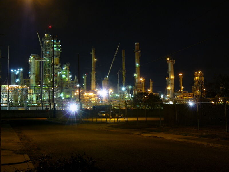 Aserbaidschan plant, einen Raffinerie- und Petrochemie-Komplex zu errichten. (Bild: terry ross; CC BY 2.0; http://creativecommons.org/licenses/by-sa/2.0/deed.de)