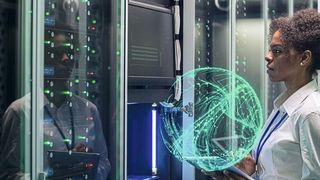 SaaS-Lösungen verkürzen die Entwicklungszeit um fast die Hälfte, da Teams effizienter zusammenarbeiten können und Zulieferer Teil eines offenen Ökosystems sind – SaaS ist die Art und Weise, wie die Unternehmen von heute die Produkte von morgen entwickeln. (Bild: Siemens)