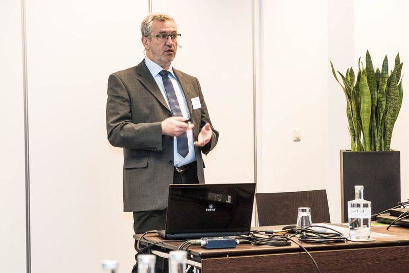 Michael Stockmann von SolidCam stellte die iMachining-Technologie vor: 