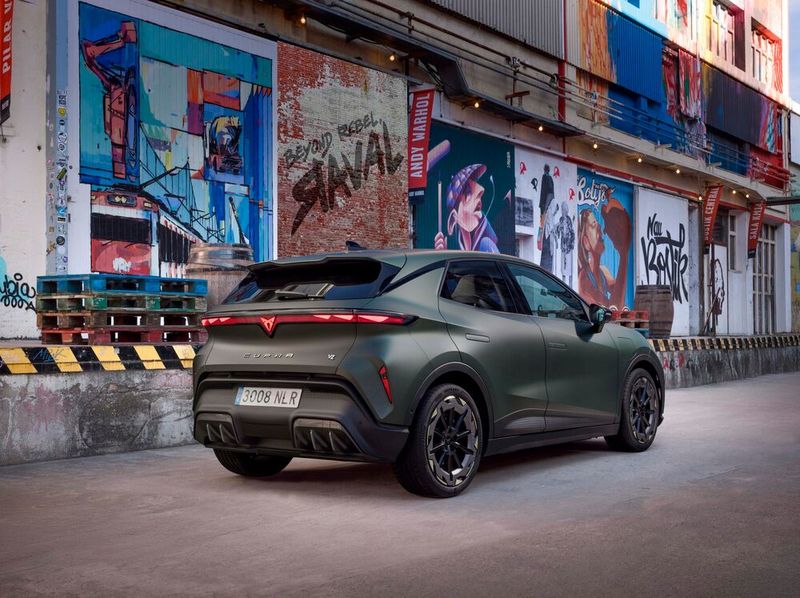 Compact dimensions meet sporty proportions (Image:Cupra via Authors' Union Mobility)