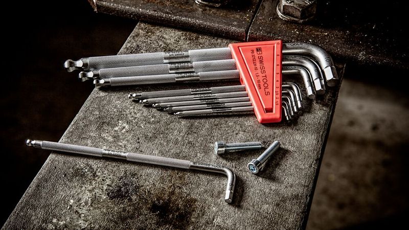 Safety Winkelschraubenzieher mit Kugelkopf (Bild: PB Swiss Tools AG)