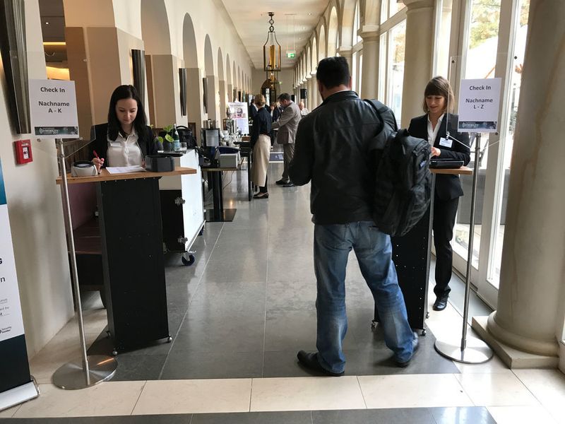 Check-In der Teilnehmer zum 5. Enterprise Mobility Summit. (Donner / VIT)