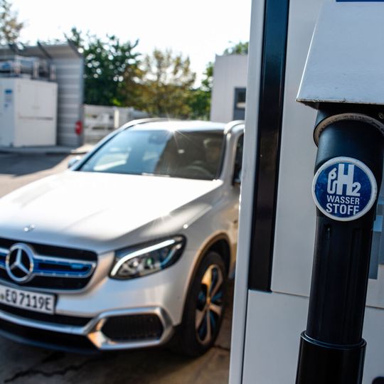 Den Mercedes GLC F-Cell hatte Daimler 2018 eingeführt.(Bild:  Daimler)